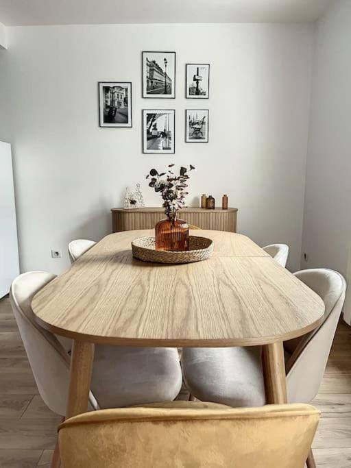 Le Julia - Neuf - Gare Et Garage Apartment Compiegne Ngoại thất bức ảnh